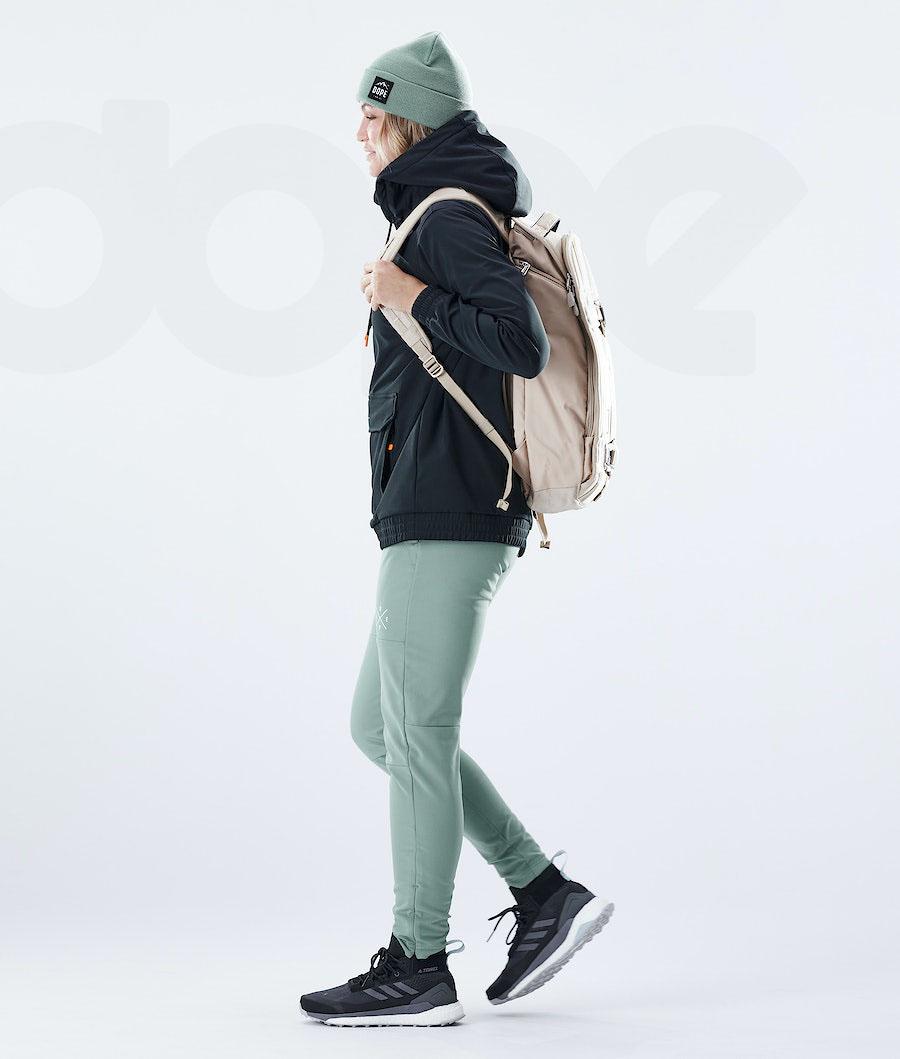 Black Women's Dope Nomad W Outdoor Jackets | NZ_D2403